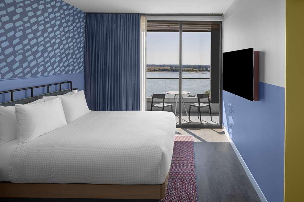 Caption By Hyatt Beale Street Memphis Room photo